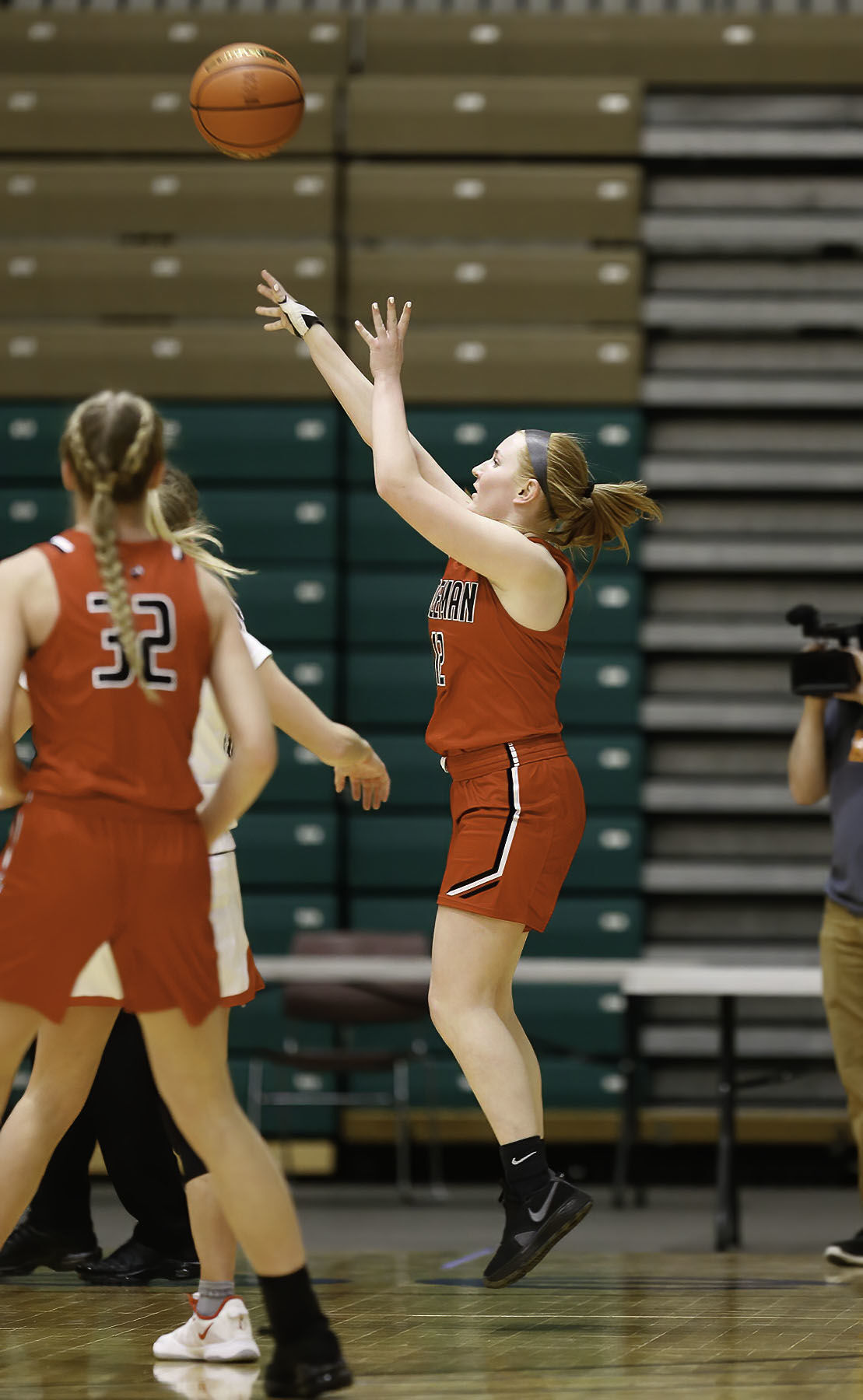 031221-ir-spt-girls-basketball-Bozeman-3.jpg